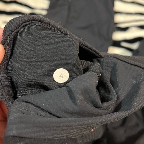 Lulu lemon studio pant - Picture 3 of 3